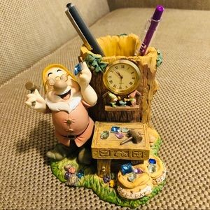 FOR BETH: SNOW WHITE DESK SET PART 2